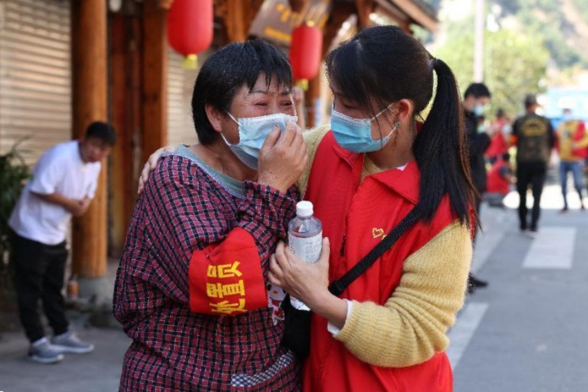 客戶(hù)經(jīng)理王莉.jpg 客戶(hù)經(jīng)理王莉.jpg